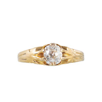 1920s cushion cut diamond solitaire engagement ring in 18ct yellow gold, antique front detail