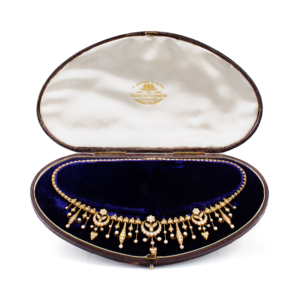 Edwardian seed pearl and 18ct gold necklace in original fitted box, Goldsmiths & Silversmiths Co., c.1905