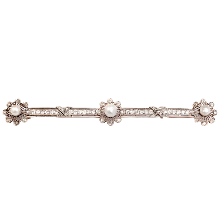 French Belle Époque platinum and gold bar brooch set with pearls and old cut diamonds, circa 1900, by Eltons