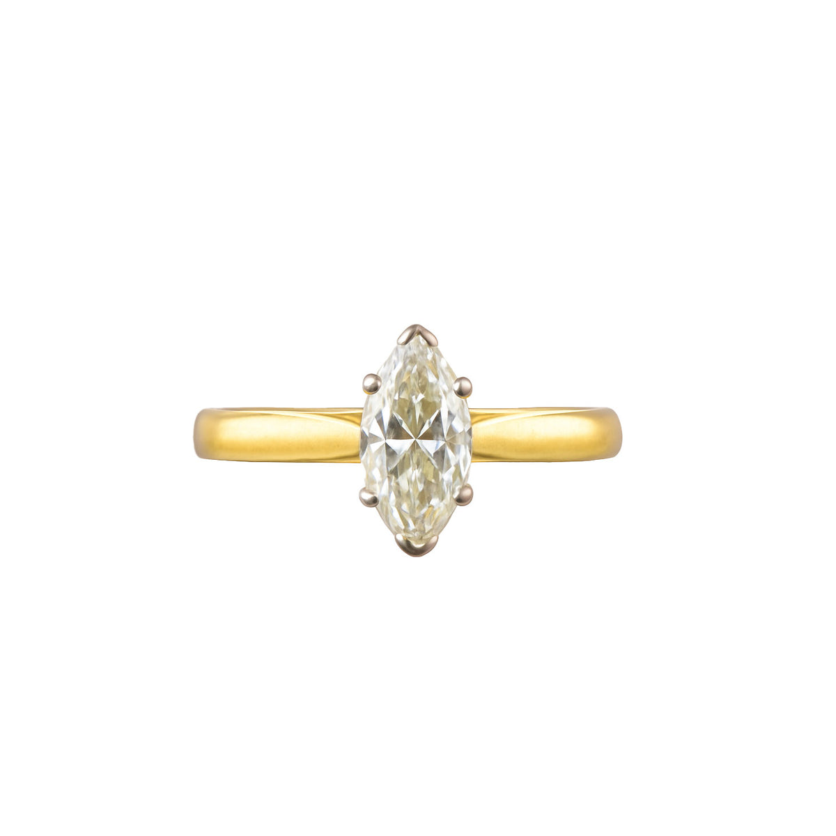 Marquise cut diamond solitaire ring in 18ct yellow gold with platinum claws, English hallmarked Sheffield c.1990s, front view.