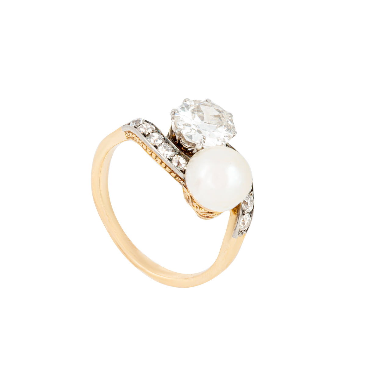 Diamond & Pearl Toi et Moi Ring in 18ct Gold | English c.1930