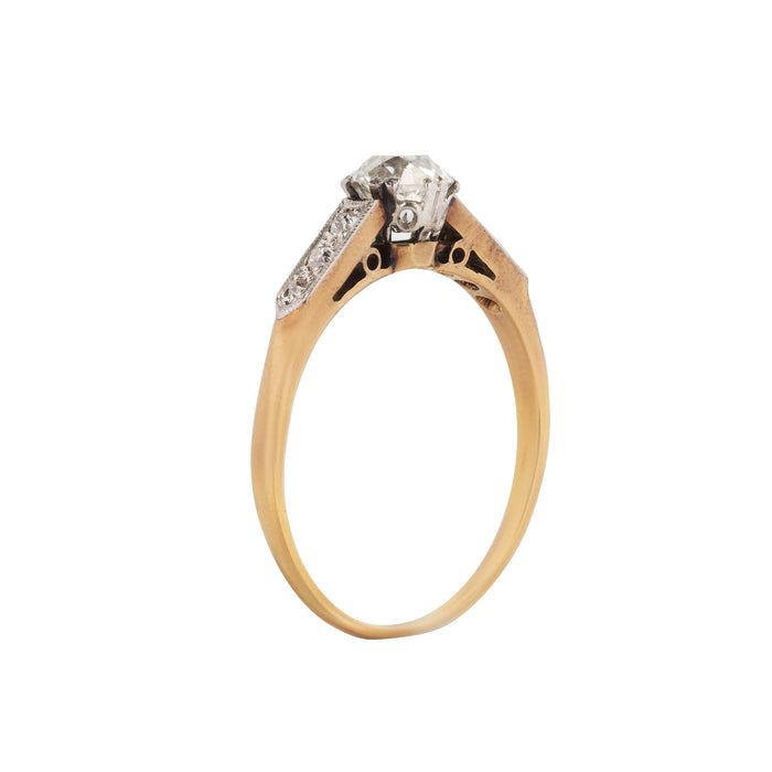 18ct gold and platinum diamond ring with old cut stones and tapered shoulder detail