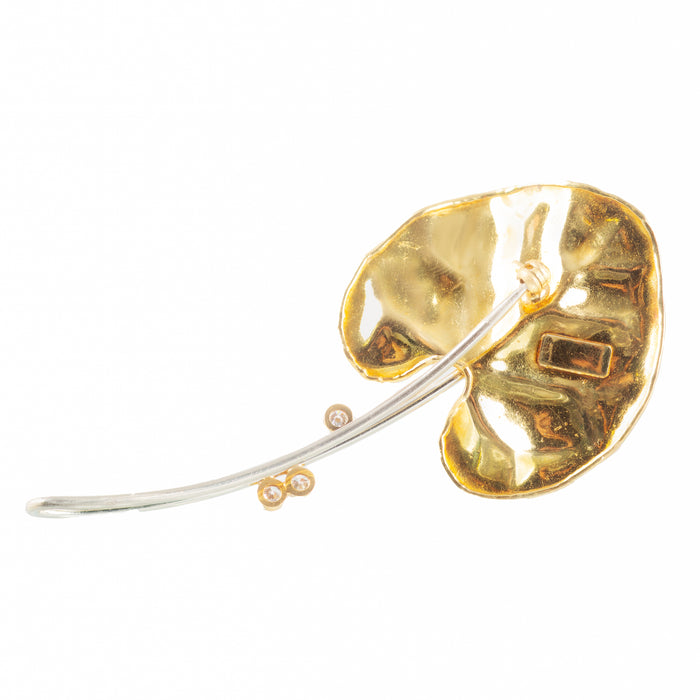 Back of 1960s English 18ct gold leaf brooch with dew drop diamonds, curved design, textured surface and hallmarked