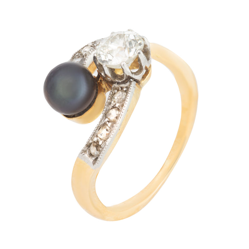 A Diamond Black Pearl Crossover Ring