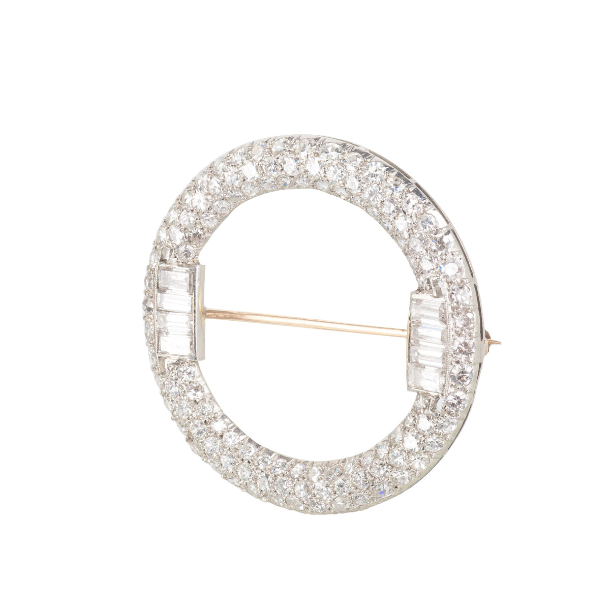 Art Deco diamond circle brooch in platinum and 18ct gold, pavé set with old European and baguette cut diamonds, c.1920s, side view