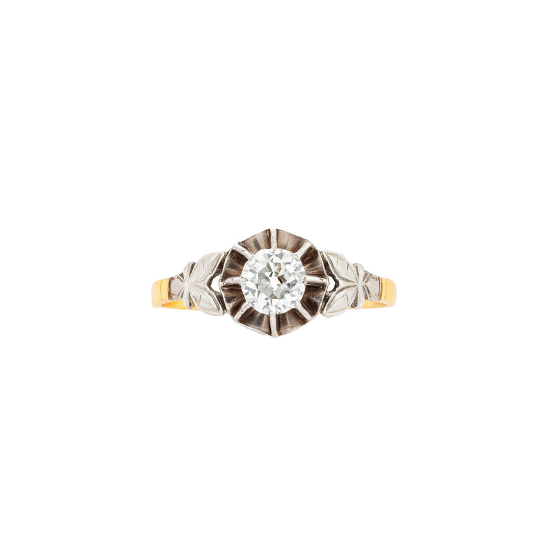 Late Edwardian old cut diamond ring in platinum and 18ct gold, c.1920s front view.