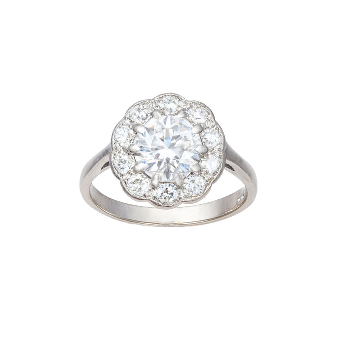 Diamond & 18ct Gold Cluster Ring | English 1981
