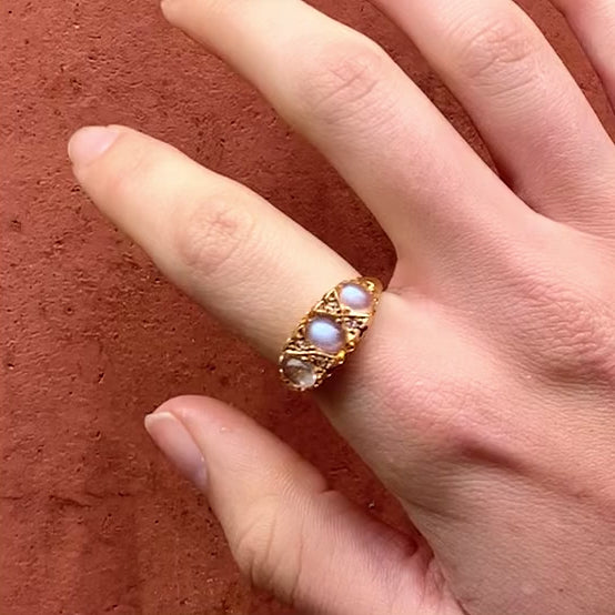 Antique Gold Diamond Moonstone Ring
