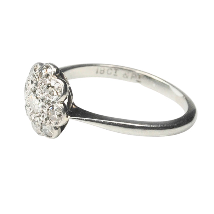 A Daisy Diamond Cluster Ring