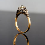 An Antique Gold and Diamond Ring