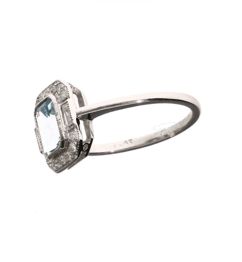 An Aquamarine Diamond Platinum Ring