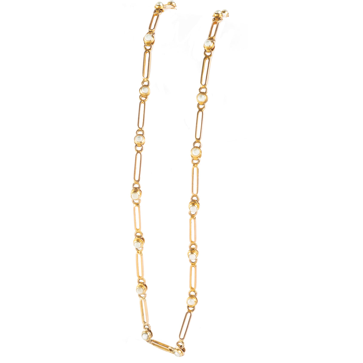 A Gold Pearl Chain Necklace
