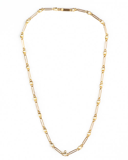 A Gold Pearl Chain Necklace