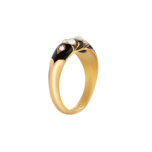 A Victorian Enamel Pearl Gold Ring