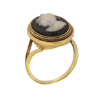 A Gold Cameo Ring