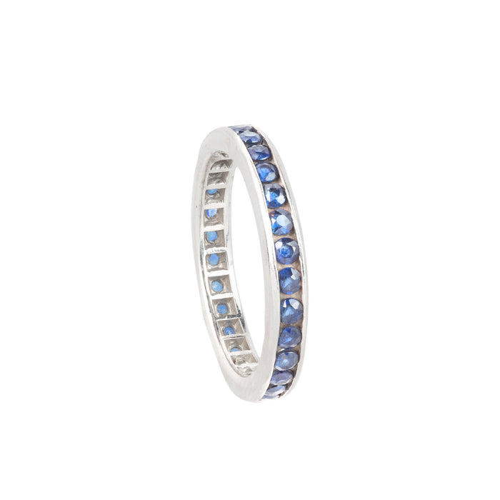 Front view of 1930s Art Deco 18ct gold sapphire eternity ring with thirty square-cut sapphires.