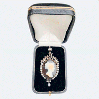 Diamond & Pearl hardstone cameo brooch / pendant c.1860